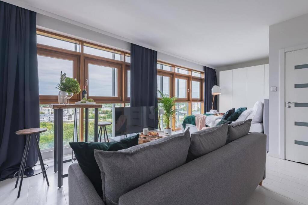 - Great Location - View- Slominskiego Warszawa